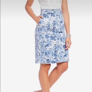 A Loves A Blue and White Floral Pencil Skirt with Side Zip and Elastic Waist XS